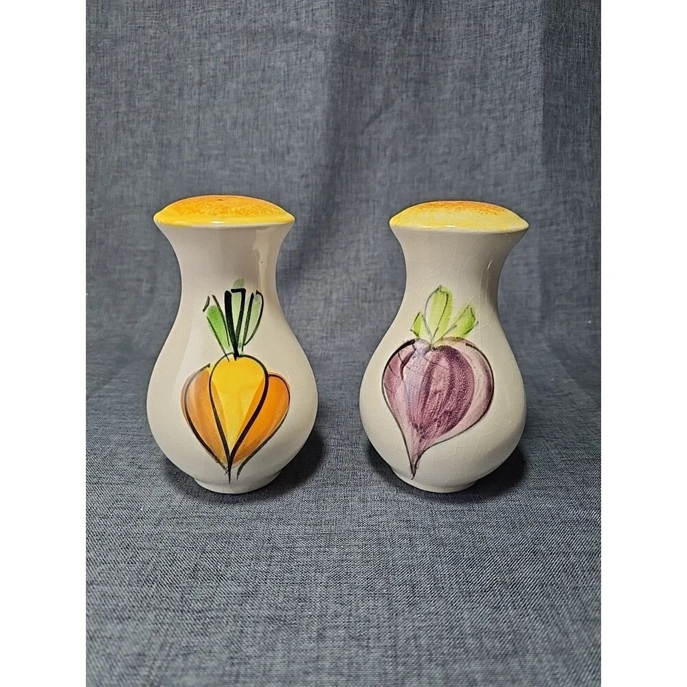 Los Angeles Potteries Handpainted Taproot Salt & Pepper Shakers Cottagecore 80's